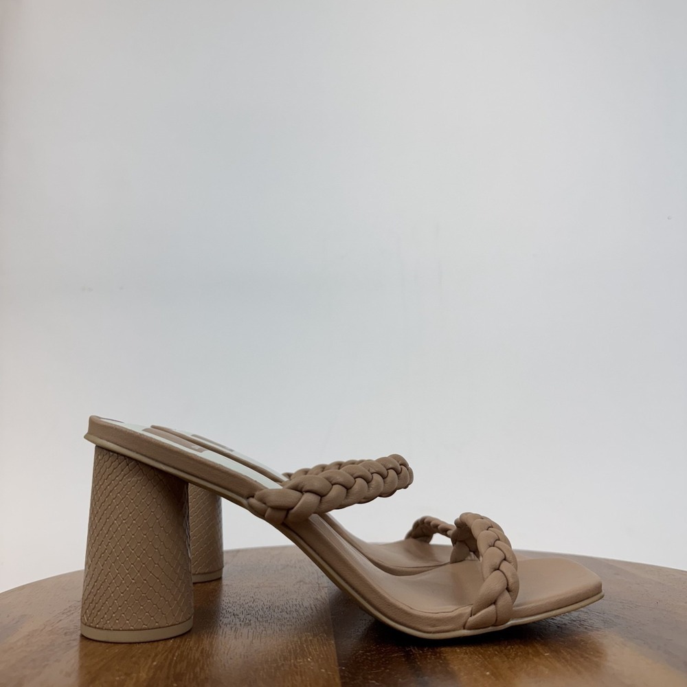 New Womens Dolce Vita Nairi Beige Faux Leather Braided Strappy Sandals Size 11 M